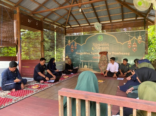 Rapat Tim Pengelola Website dan Media Sosial Tahun 2025 PA Kuala Pembuang