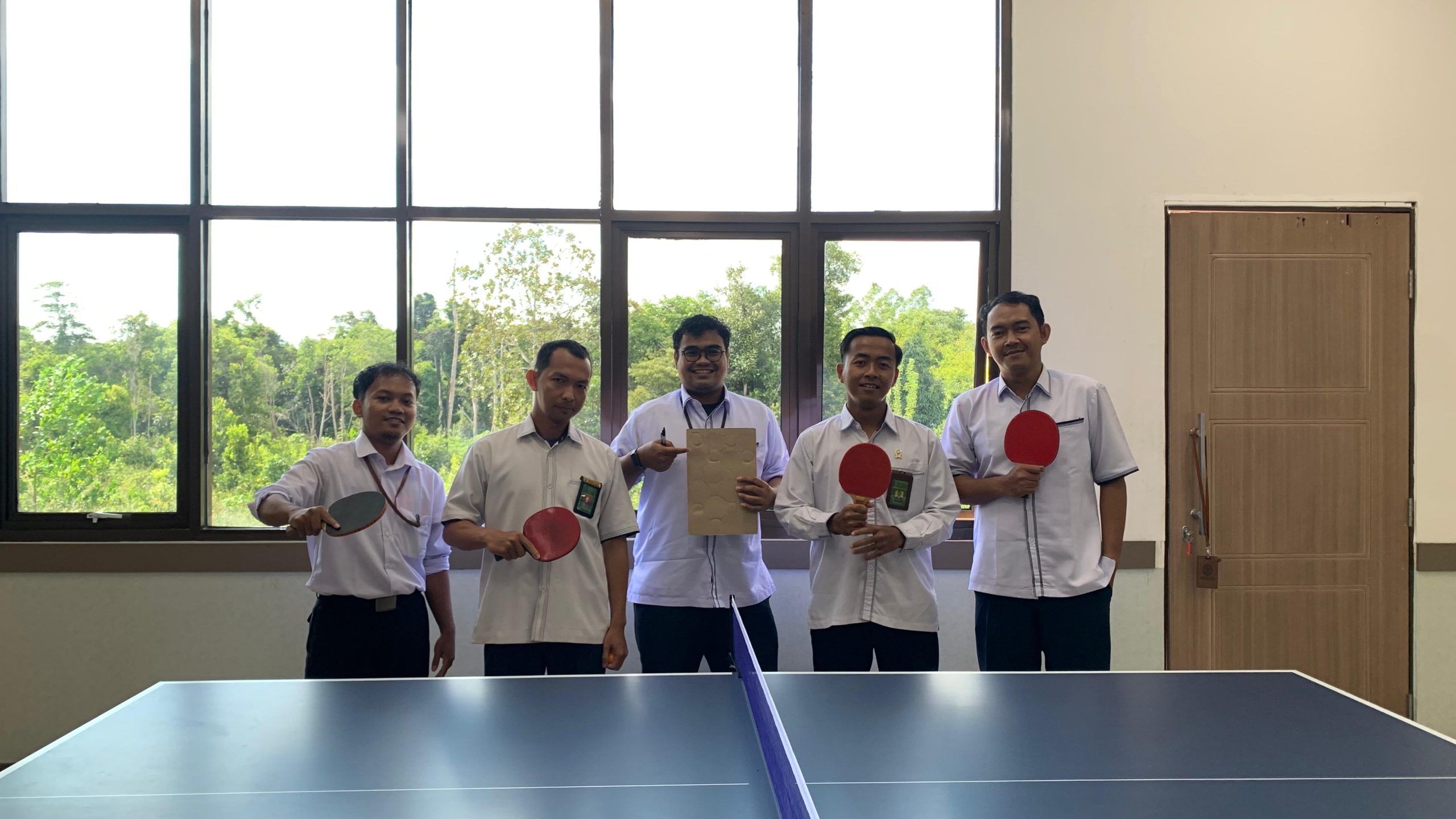Pengadilan Agama Kasongan Gelar Lomba Tenis Meja Meriahkan HUT RI ke-80