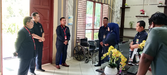 Pembinaan Ketua Pengadilan Tinggi Agama Palangka Raya di Pengadilan Agama Sampit Kelas IB