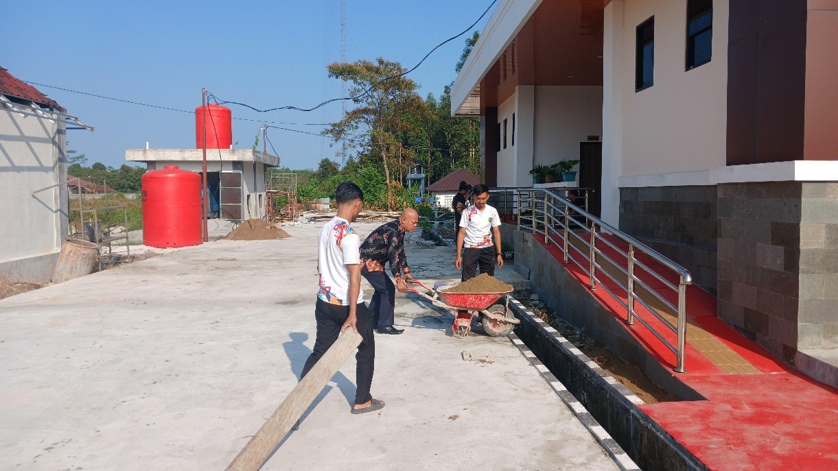 Pengadilan Agama Pulang Pisau Laksanakan Jumat Bersih