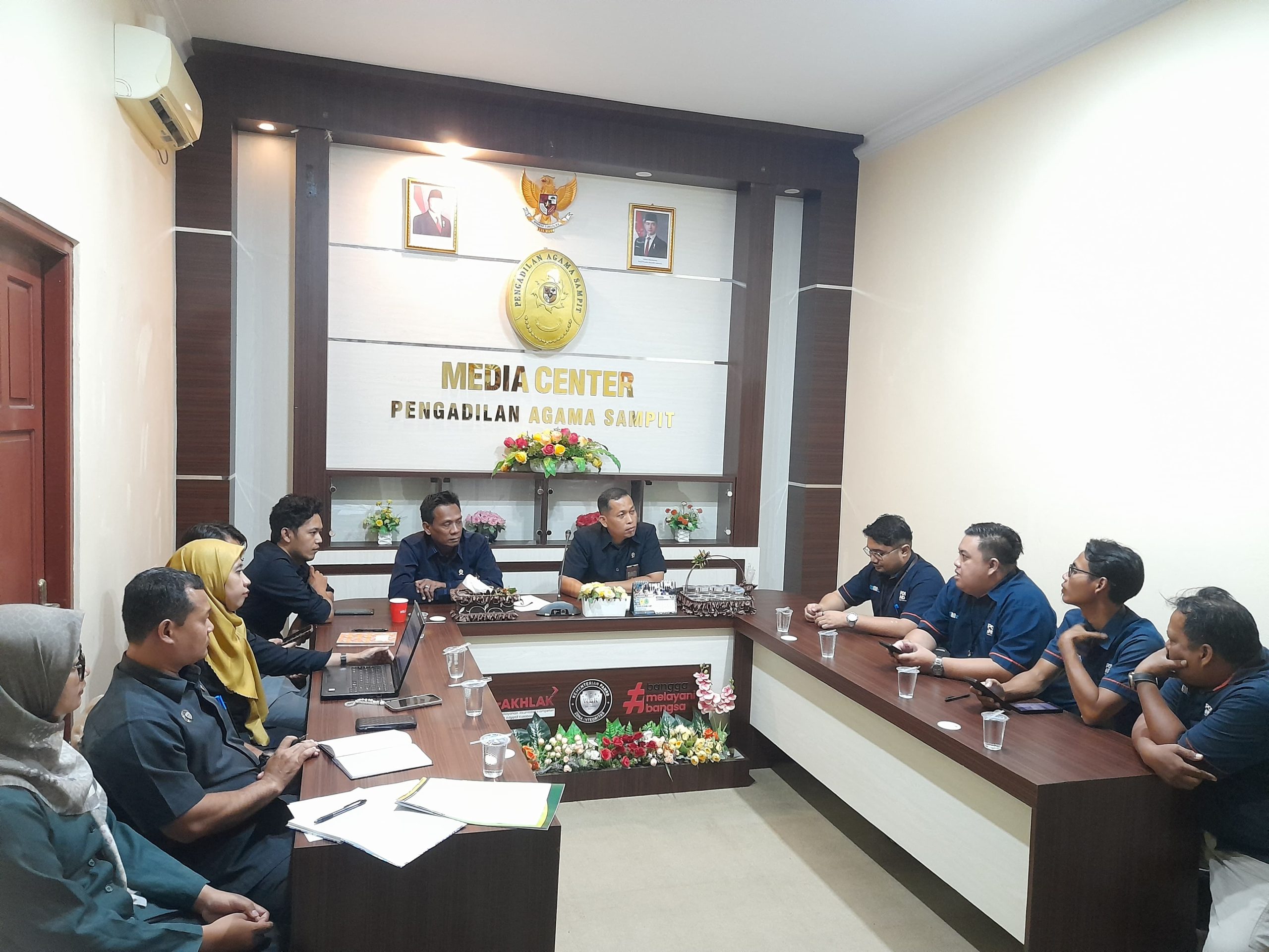 405. Pengadilan Agama Sampit Laksanakan Monitoring dan Evaluasi PT. Pos Cabang Sampit Tahun 2025