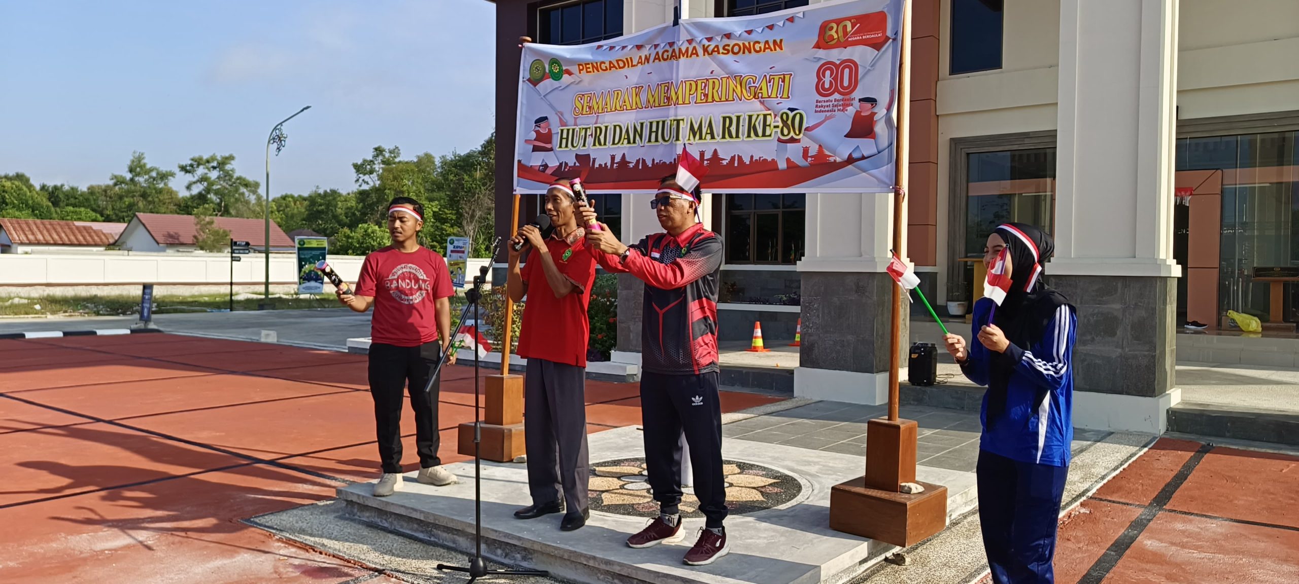 Seremonial HUT RI dan MA RI di Pengadilan Agama Kasongan