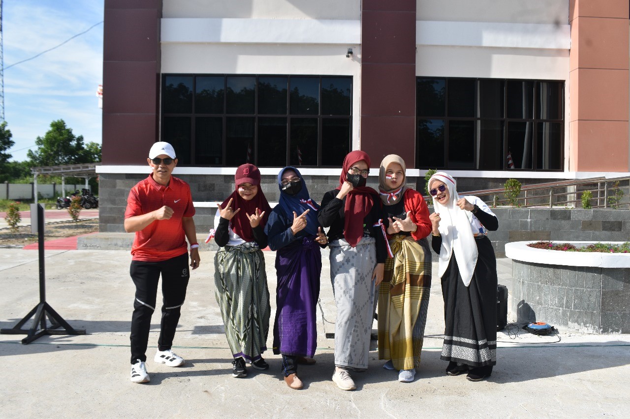 Pemenang Lomba Bola Sarung Putri Semarak 17 Agustus 2025 Pengadilan Agama Pulang Pisau