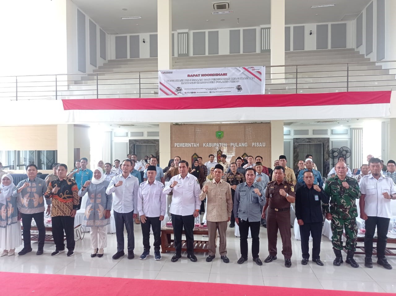 Pengadilan Agama Pulang Pisau Hadiri Rapat Koordinasi Fasilitasi Pembinaan dan Penguatan Kelembagaan Bawaslu Kabupaten Pulang Pisau